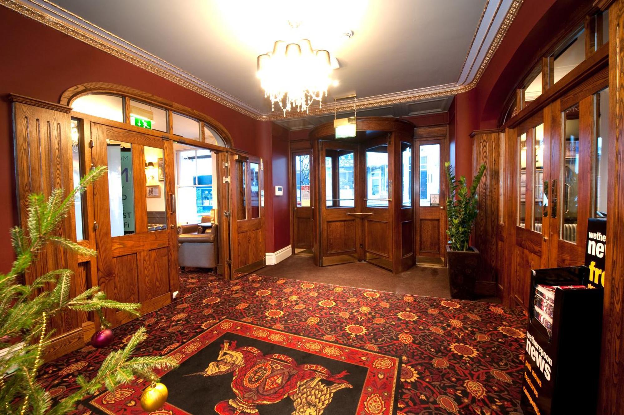 Foley Arms Hotel Great Malvern Εξωτερικό φωτογραφία