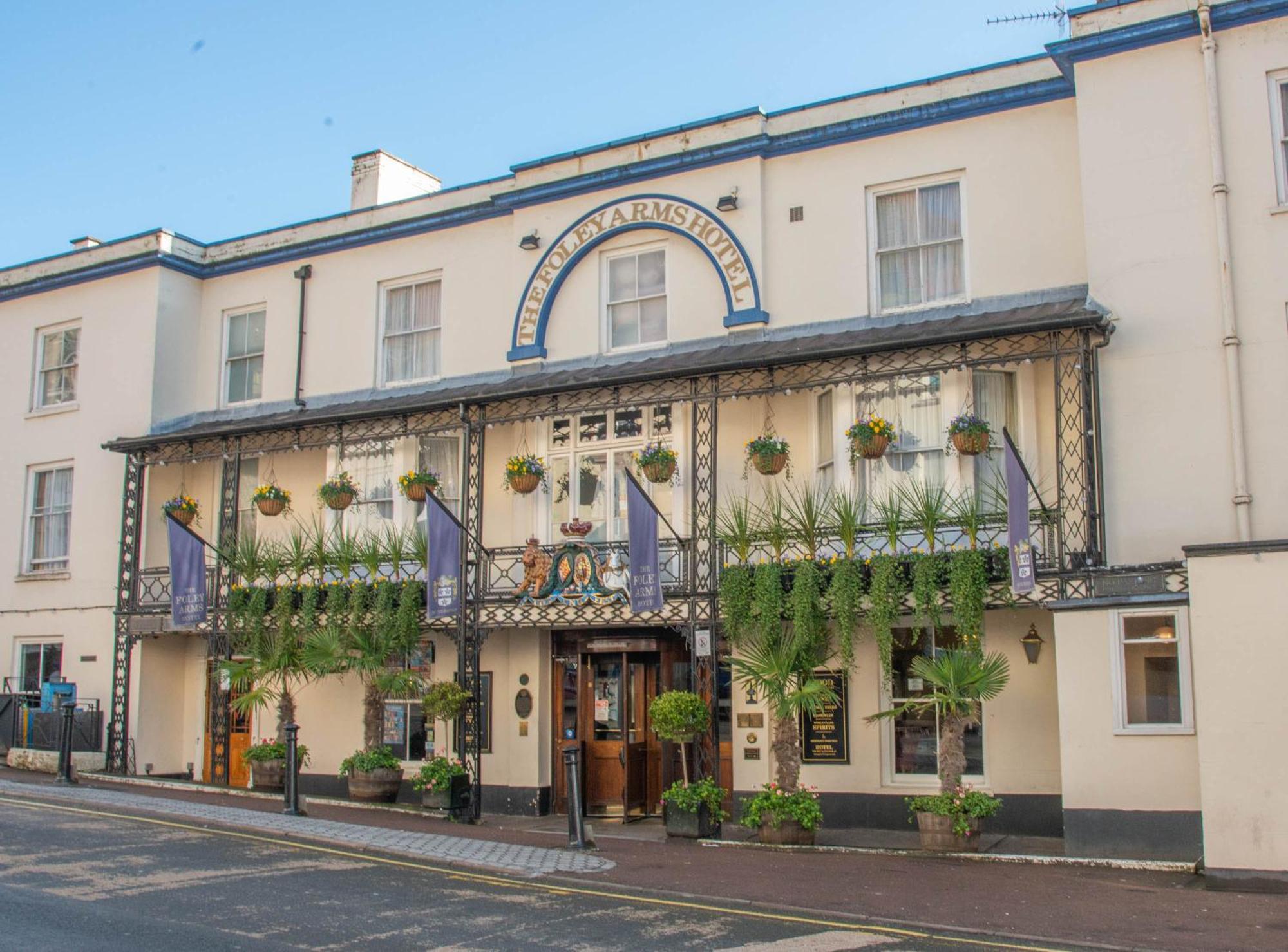 Foley Arms Hotel Great Malvern Εξωτερικό φωτογραφία