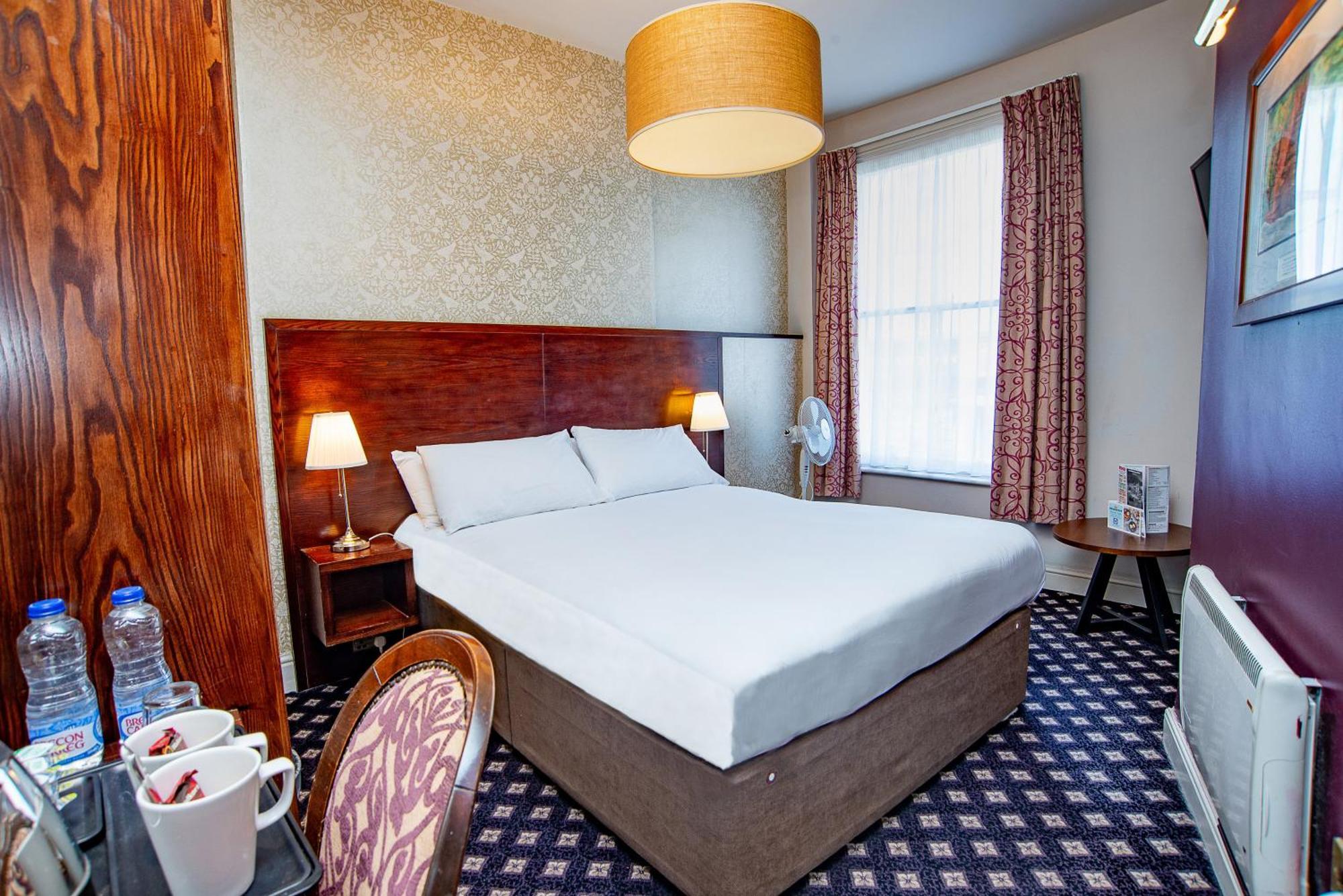Foley Arms Hotel Great Malvern Εξωτερικό φωτογραφία