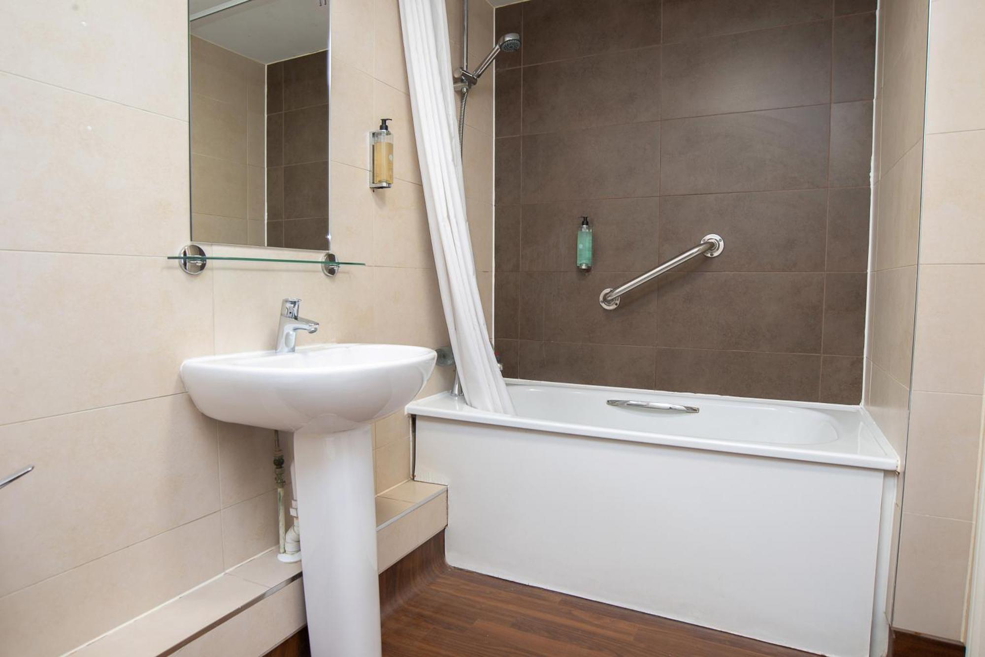 Foley Arms Hotel Great Malvern Εξωτερικό φωτογραφία